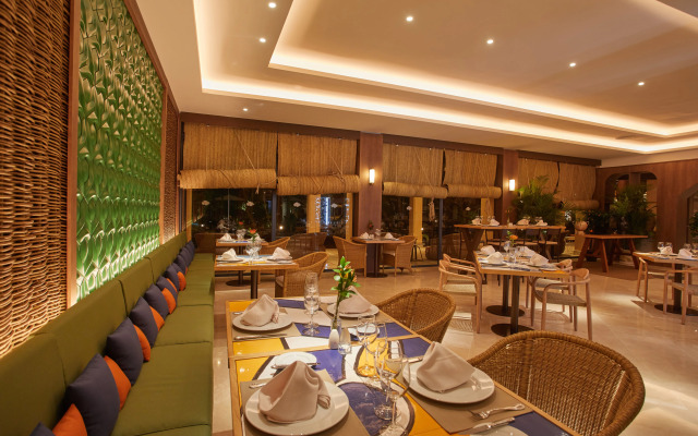 Gran Hotel Atlantis Bahia Real G.L.