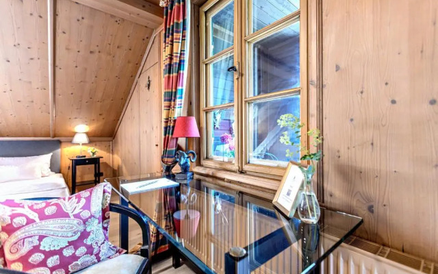 Villa Zollhaus Bed & Breakfast