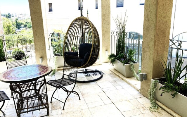 RENTAL ISRAEL- Modern aprt near Mamilla