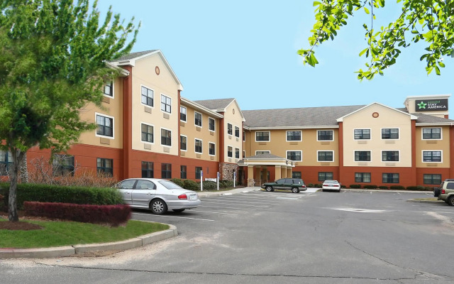 Extended Stay America Select Suites Hartford Manchester
