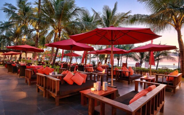 Legian Beach Hotel