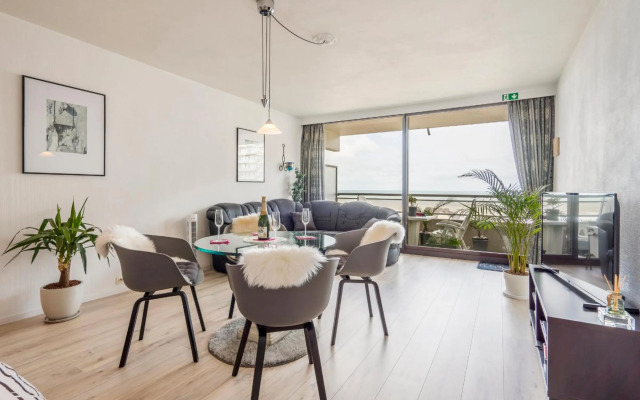 Luxueuze vakantiestudio met zeezicht en terras in Oostende