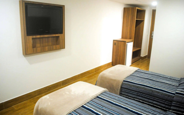 Hotel Serramar