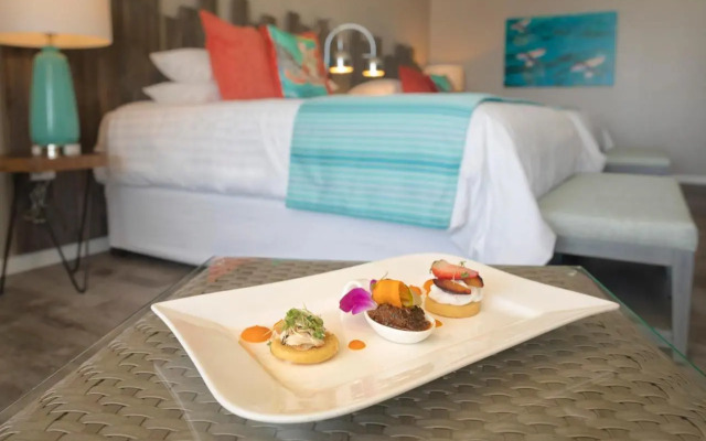 Sea Breeze Beach House by Ocean Hotels - All Inclusive