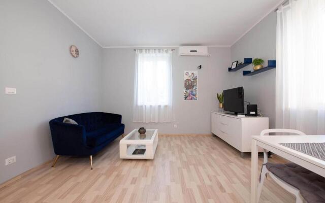 Hostrinus apartment