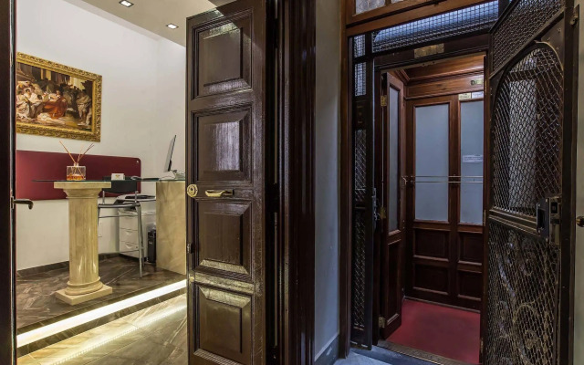 Pantheon Caesar Relais
