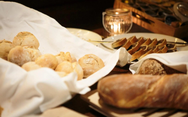 Swiss-Chalet Merlischachen - Historik Chalet-Hotel Lodge