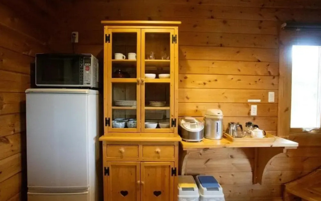 Powder Hut