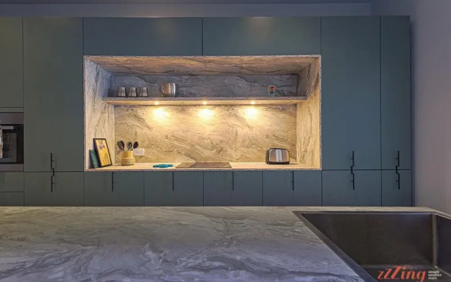 Retro Designer 1 Bedroom Apt in Cottonera New