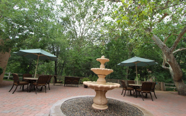 Villas at Poco Diablo by VRI Resort