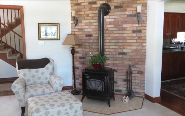 Cedar Gables Bed and Breakfast