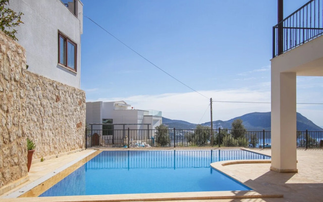 Villa Esya 2 by Akdenizvillam