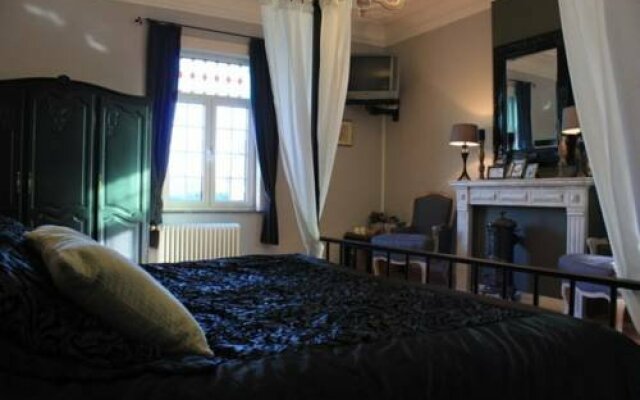 Huyze Max Bed & Breakfast