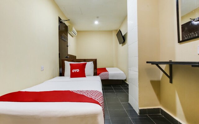 OYO 43927 Sassana Hotel (Sanitized Stay)