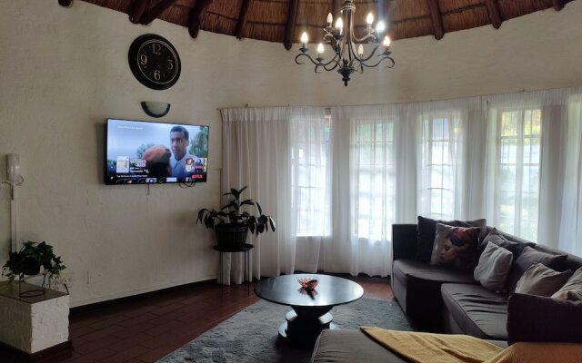 libra lodge