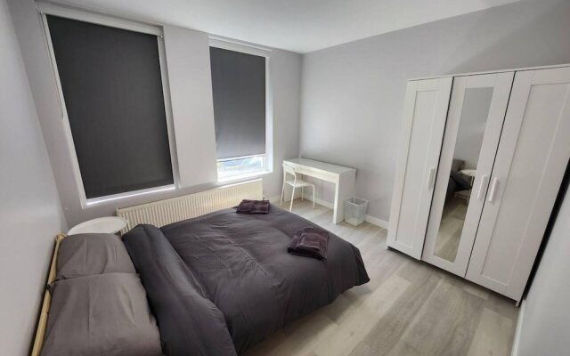Beautiful 2-bed Apartment in London - Sleeps 6!