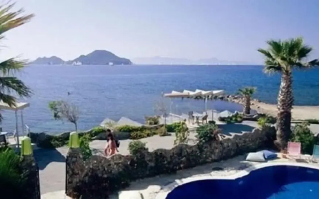 Maira Beach