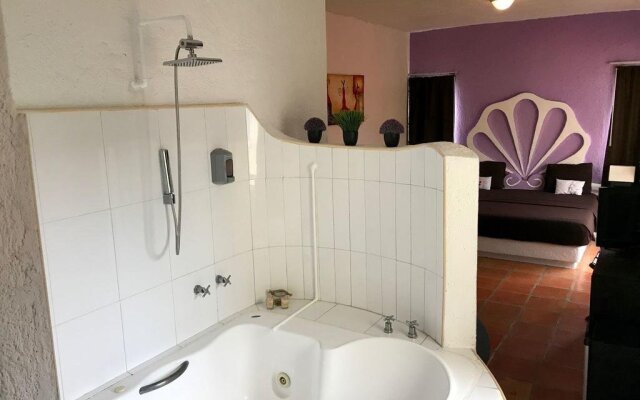 Embarcadero Maya B&B