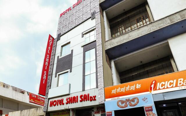 OYO 28373 Hotel Shri Sai