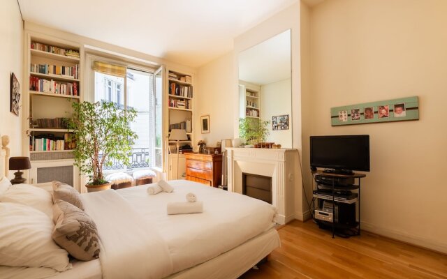 Parisian Charm by Pereire