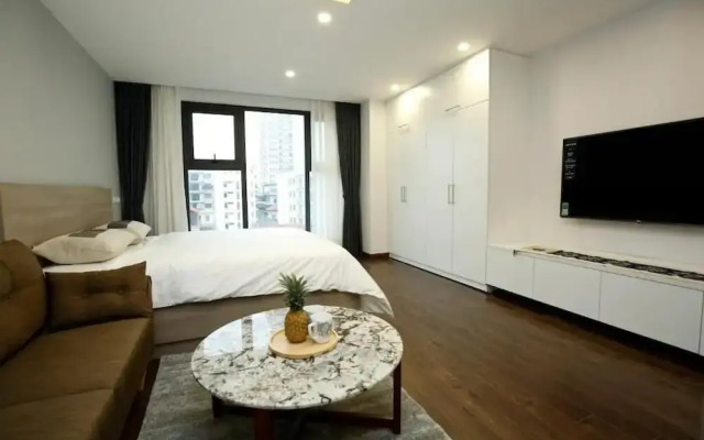 Bayhomes D' Le Roi Soleil Apartment