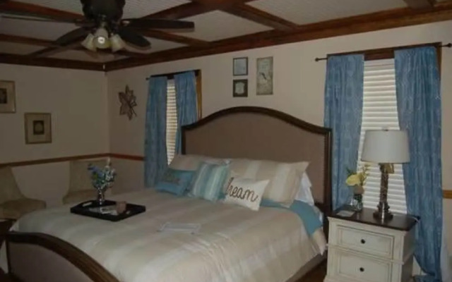 Serenity Pointe Bed and Breakfast