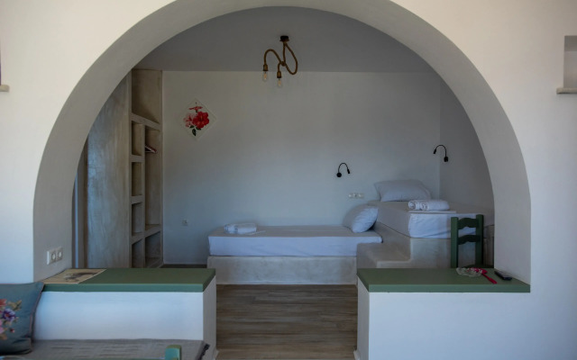 Abrami Traditional Villas & Studios