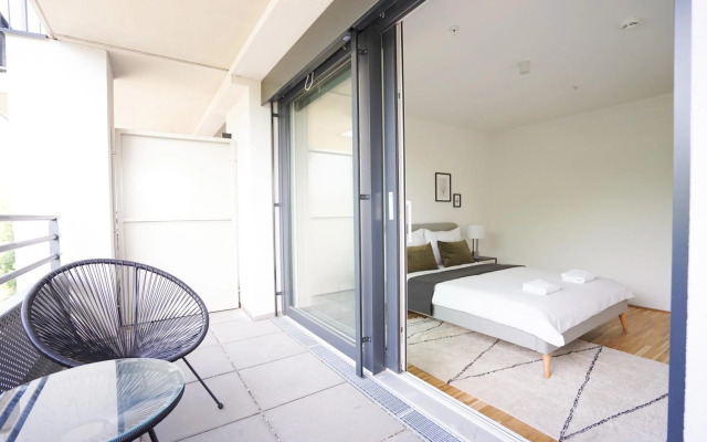 Green Garden Apartment w/.Balcony near Thermal Spa