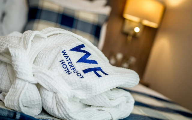 Waterfoot Hotel