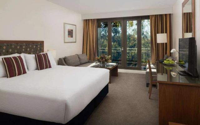 Sebel Heritage – Guest Rooms – Melbourne