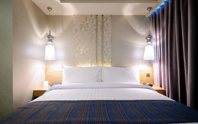 Citrus Sukhumvit 13 Nana Bangkok by Compass Hospitality