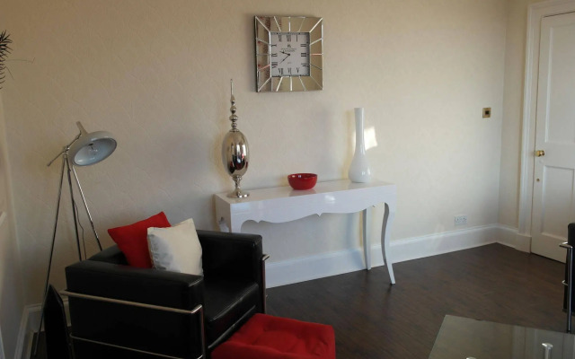 Robert The Bruce Apartment