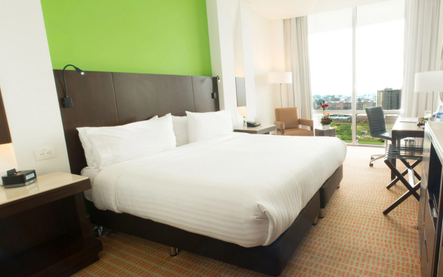 Holiday Inn Bogota Airport by IHG