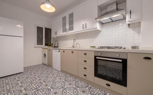 Gurel Garden House