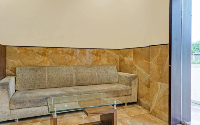 Collection O 82198 Hotel Karishma Palace