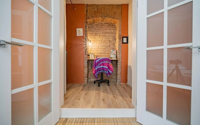 Апартаменты на улице Писарева 18Б