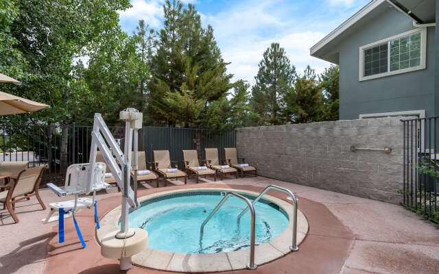 Best Western Rose Quartz Inn