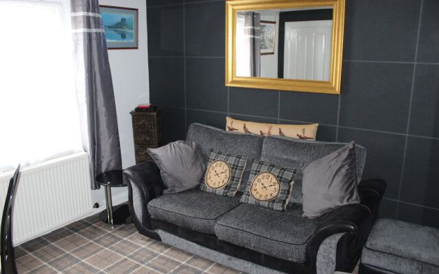 Pitfaranne Guest House