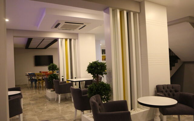 Letstay Hotel - Adults Only