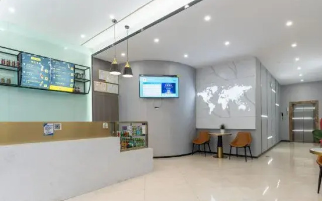7 Days Premium·Xinyang Gushi Unicom Building
