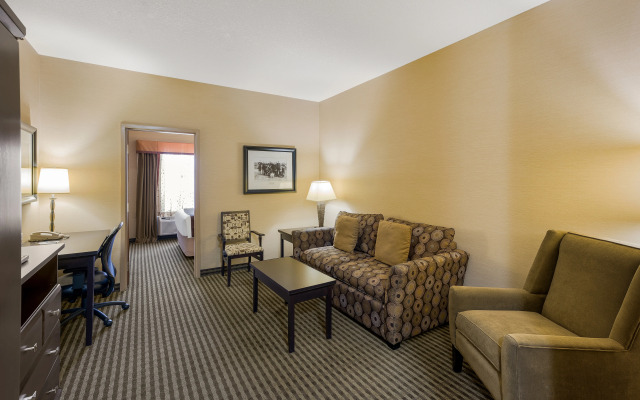 Best Western Sunrise Inn & Suites