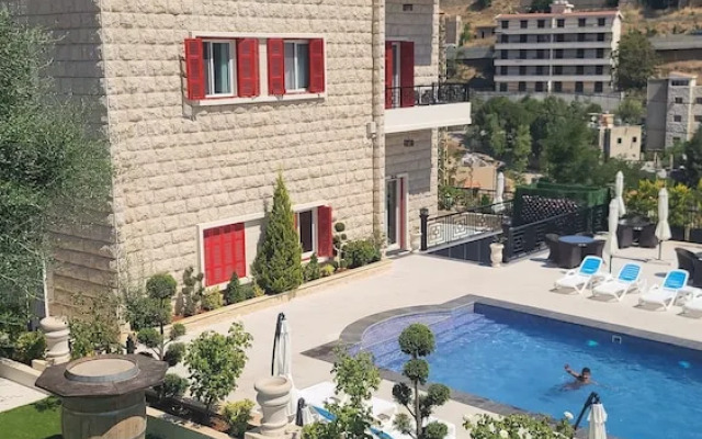 Terminal K Hotel Bhamdoun