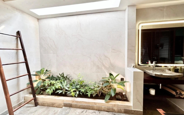 Karmagali Boutique Suites (Adults Only) & Private villas (families)
