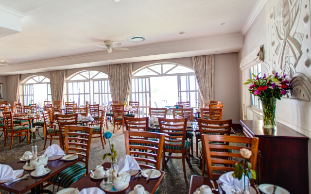 Courtyard Hotel Gqeberha