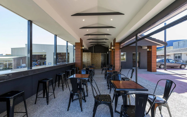 Gallery Hotel