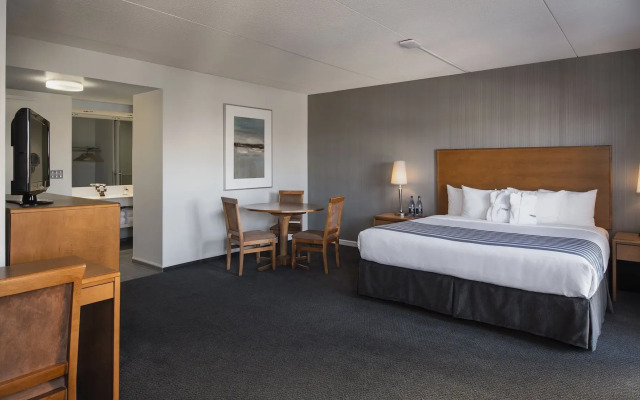 Norwood Hotel