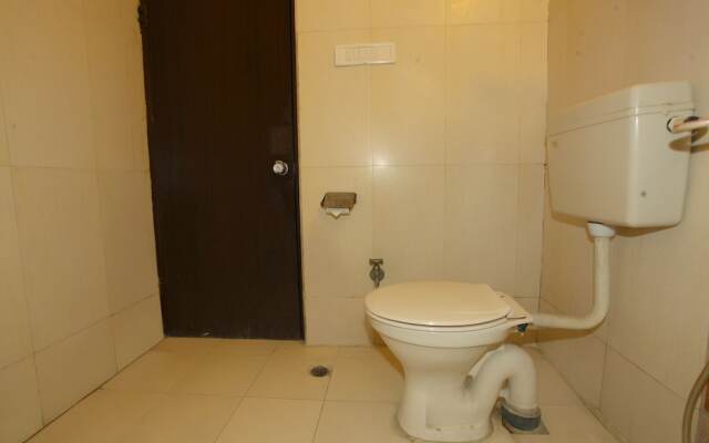 OYO 2105 Hotel Royal Sheraton