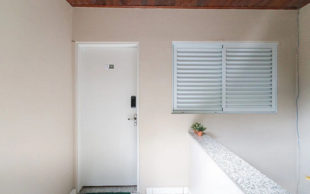 Casa Jardim. Ar e garagem