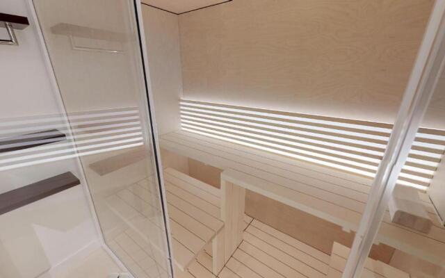 White Pearl Apartment 0.13