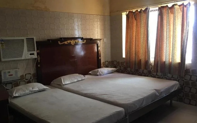 Hotel  Maa Kamakhya